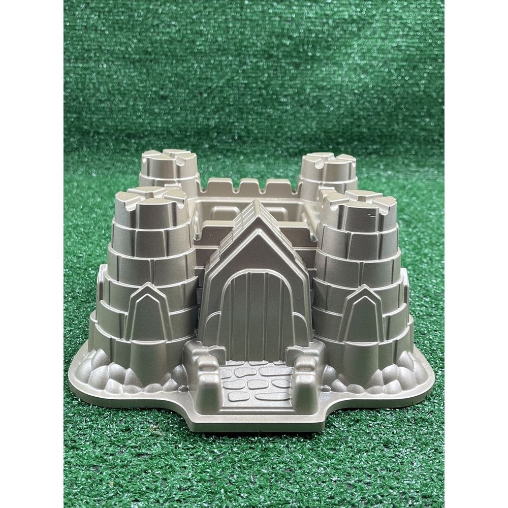 Nordic Ware‎ Williams-Sonoma Sandcastle Bundt Cake Mold Pan Cast Aluminum 10 Cup